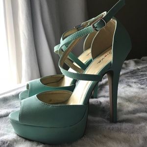 Mint green heel